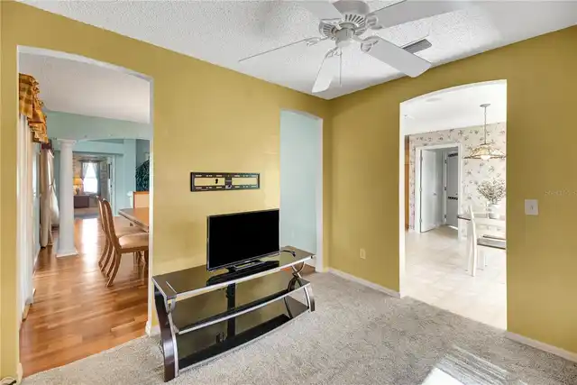 Listing Photo 21