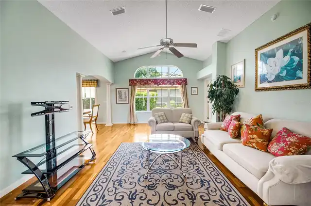 Listing Photo 29