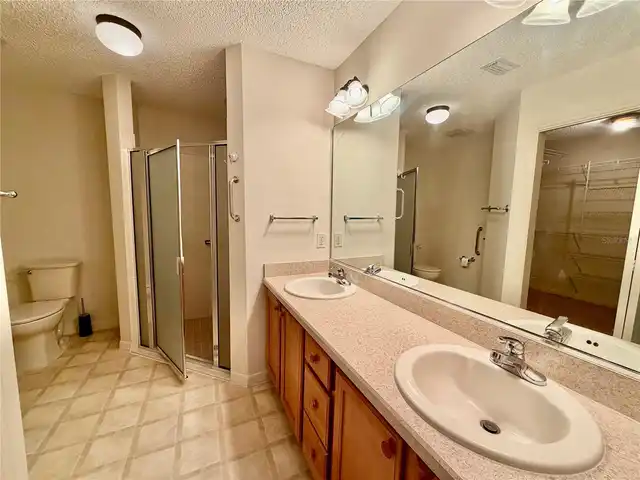 Listing Photo 32