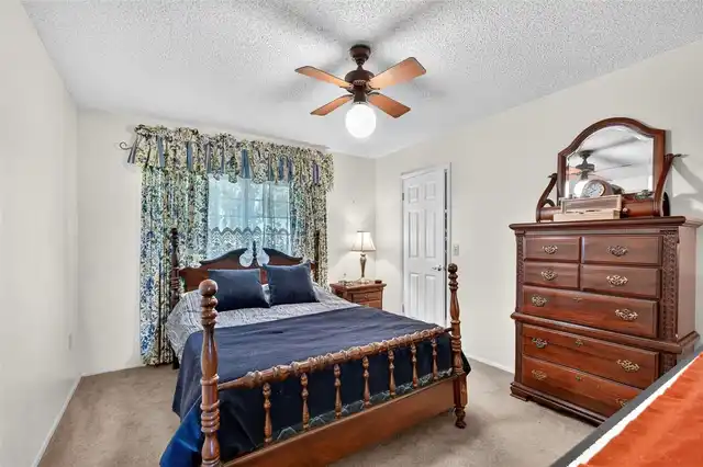 Listing Photo 36