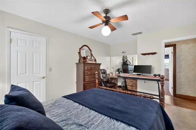 Listing Photo 37