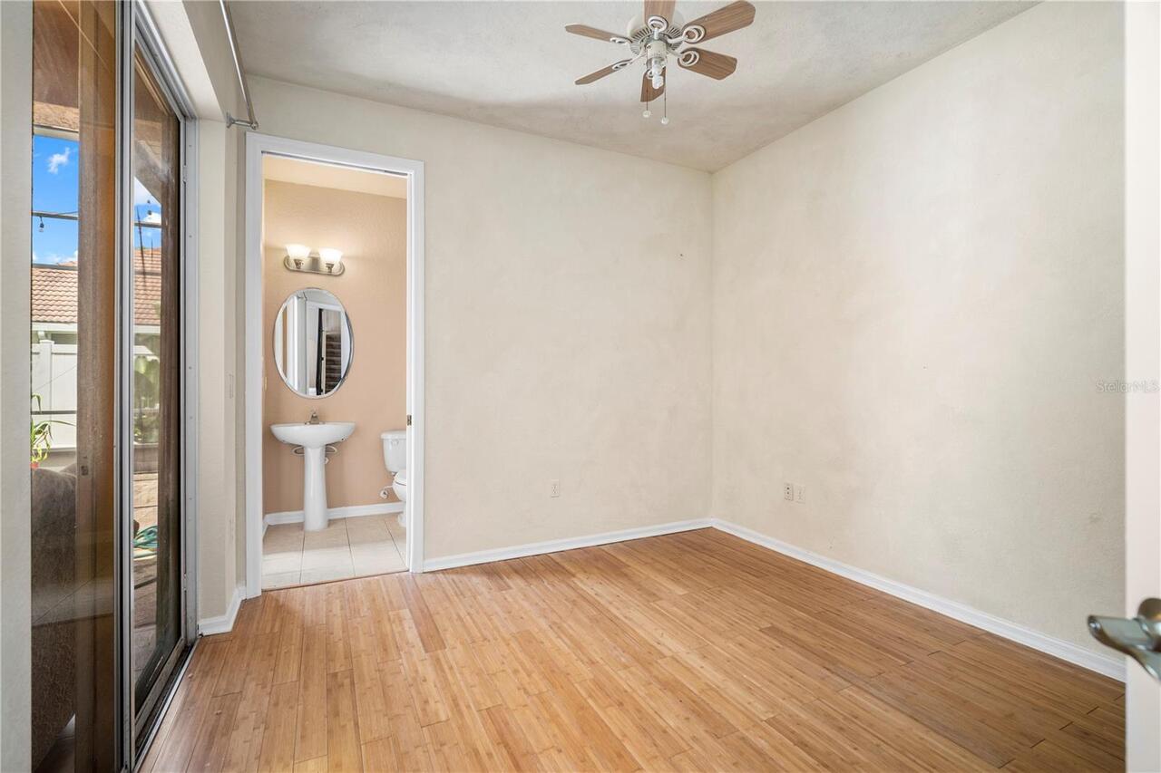 Listing Photo 32