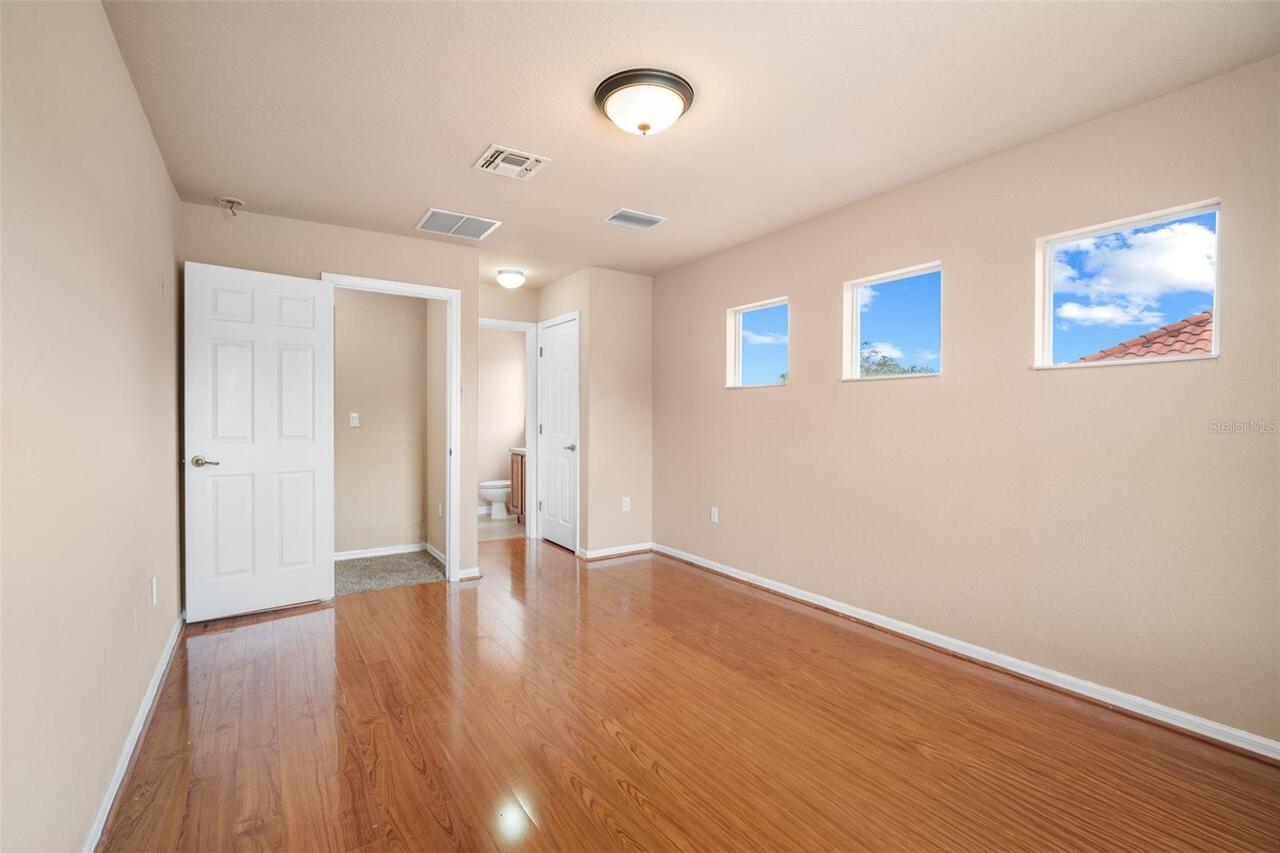 Listing Photo 41