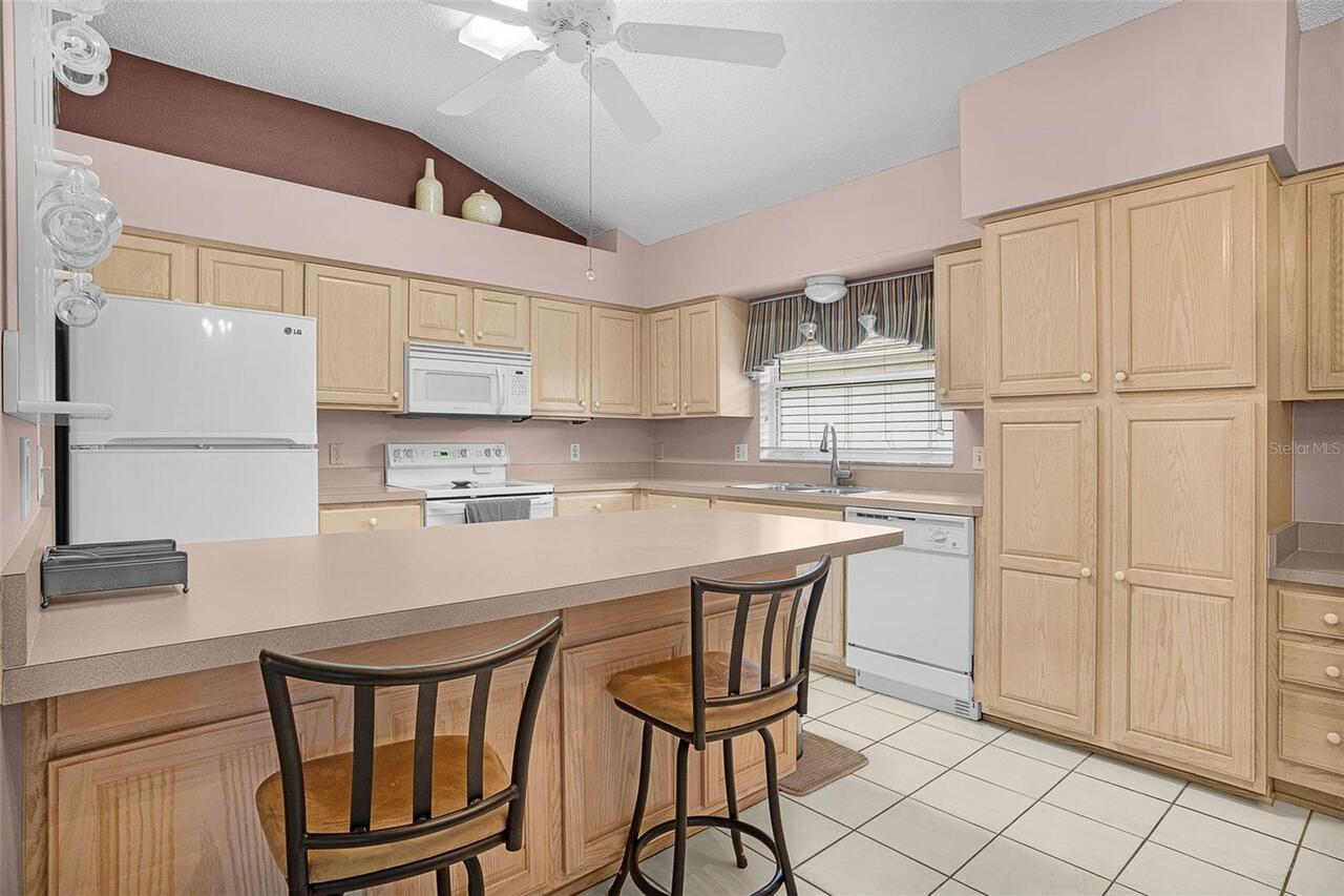 Listing Photo 7