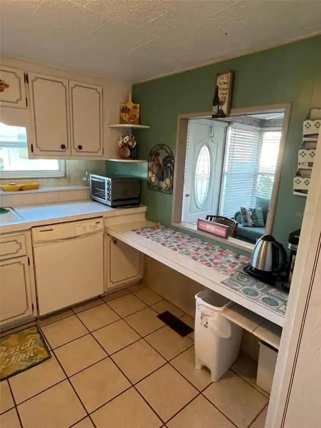 Listing Photo 5