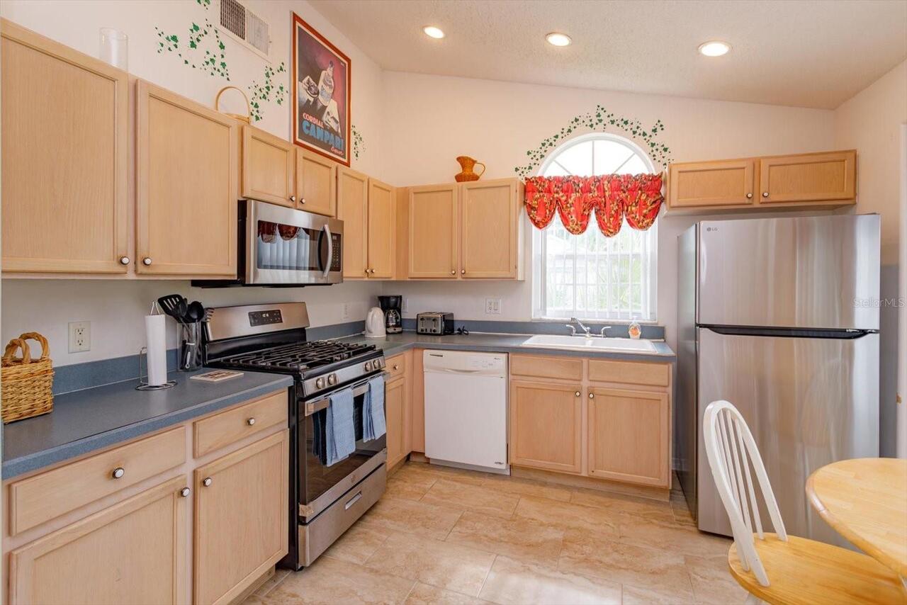 Listing Photo 5