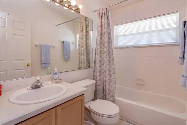 Listing Photo 14