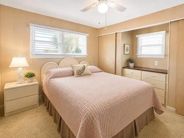 Listing Photo 18