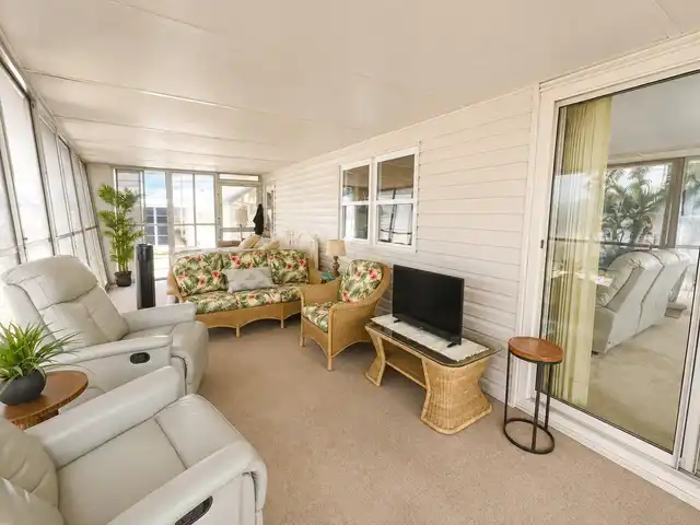 Listing Photo 20