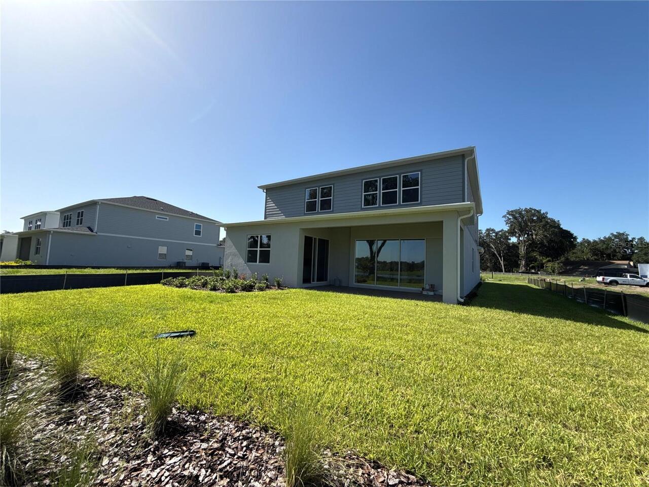 Listing Photo 8
