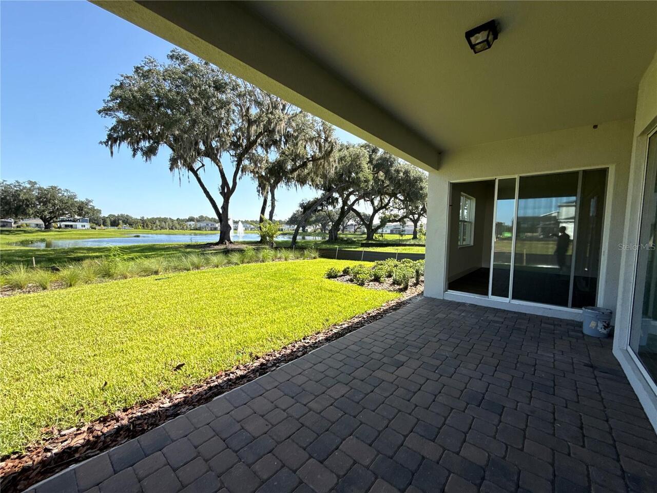 Listing Photo 10