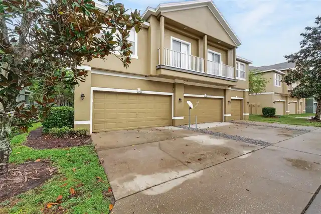 Listing Photo 11