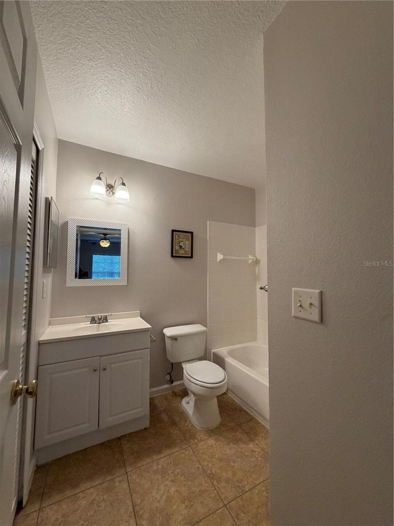 Listing Photo 14