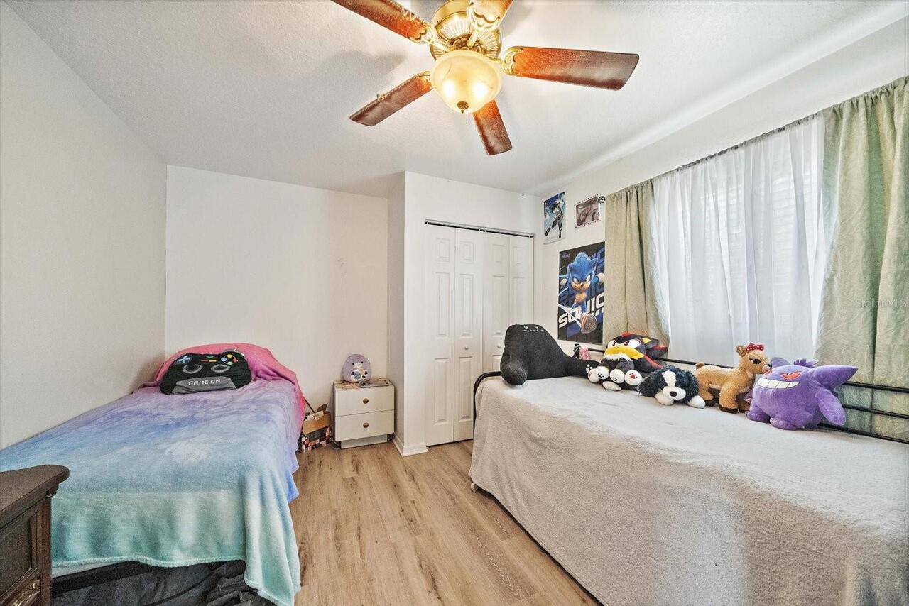Listing Photo 10