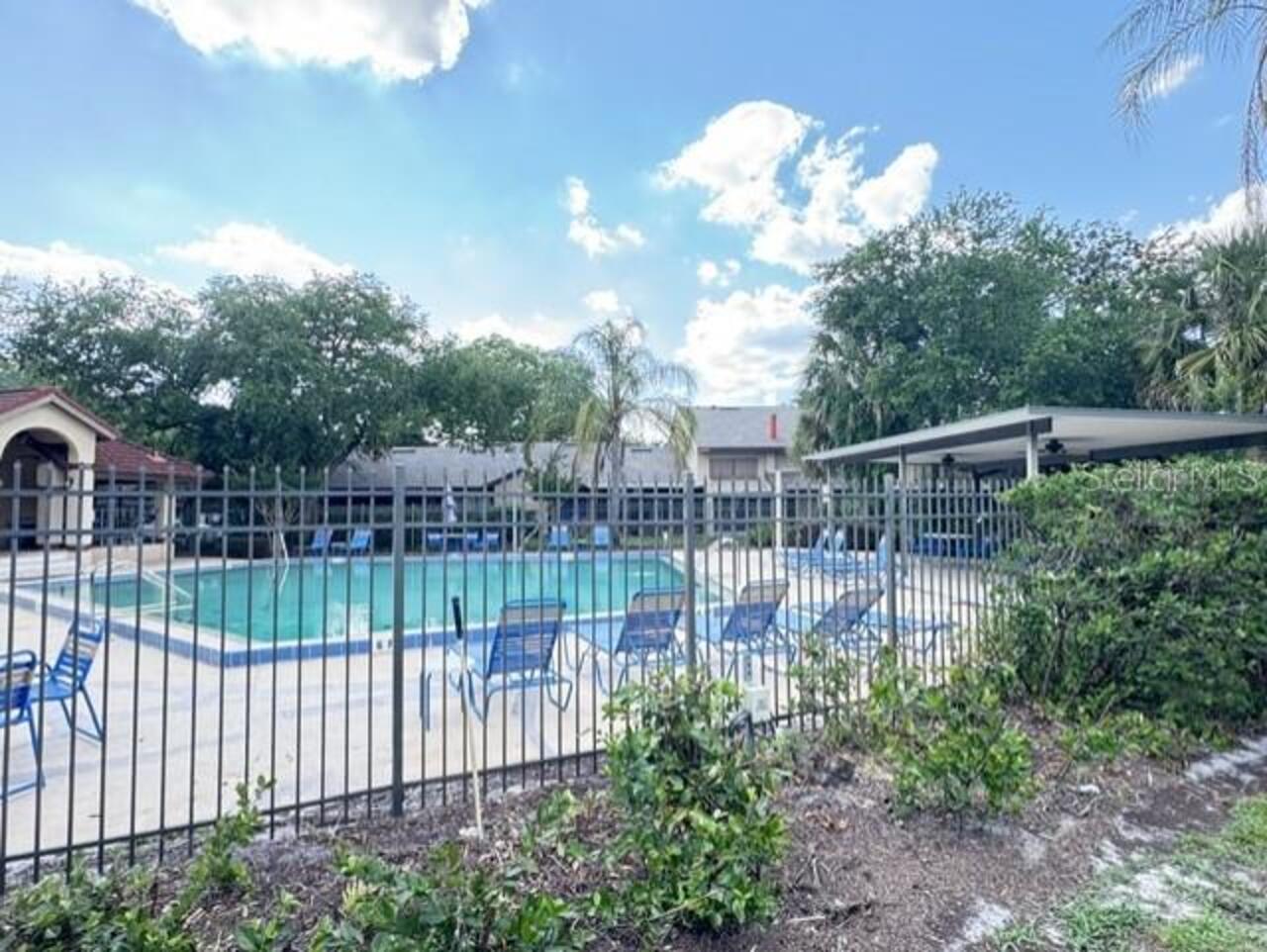 Listing Photo 10