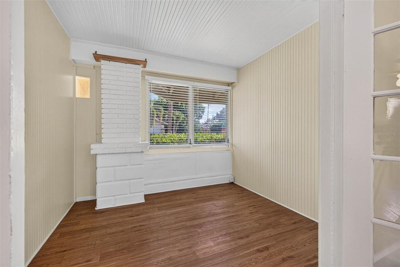 Listing Photo 16