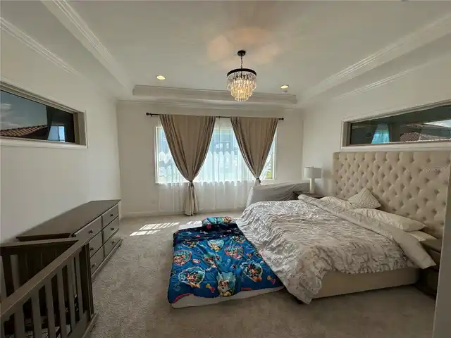 Listing Photo 9