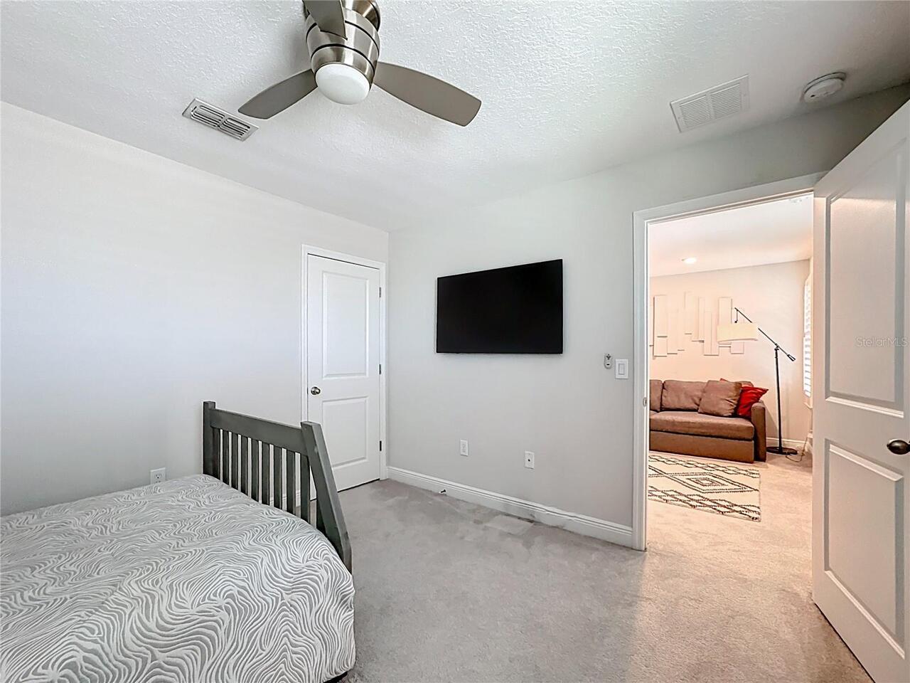 Listing Photo 15