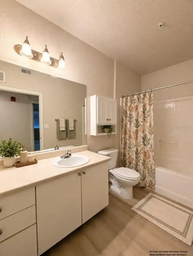 Listing Photo 7
