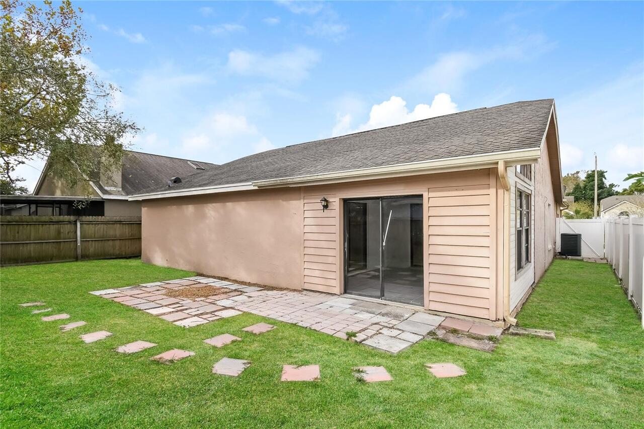 Listing Photo 15