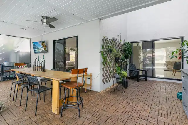 Listing Photo 17