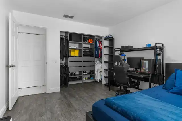 Listing Photo 19
