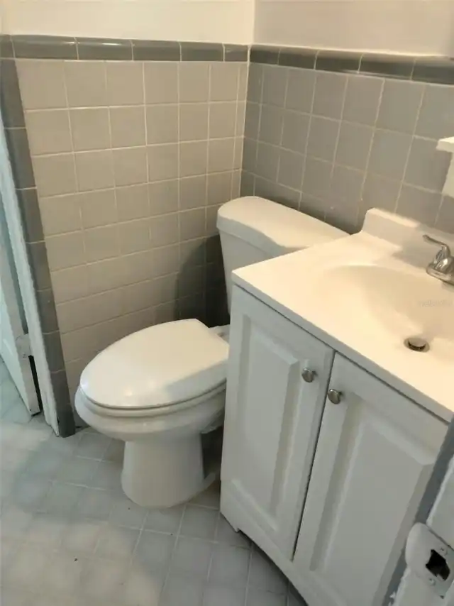 Listing Photo 9