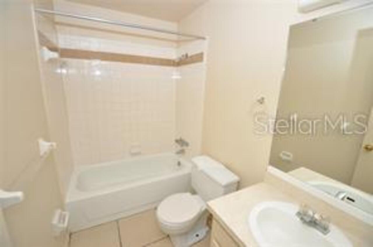 Listing Photo 10