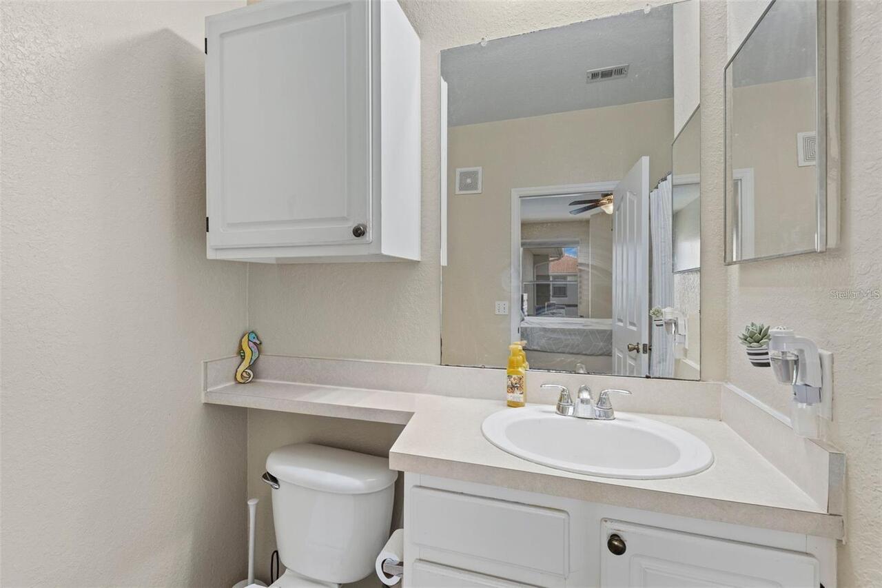 Listing Photo 12