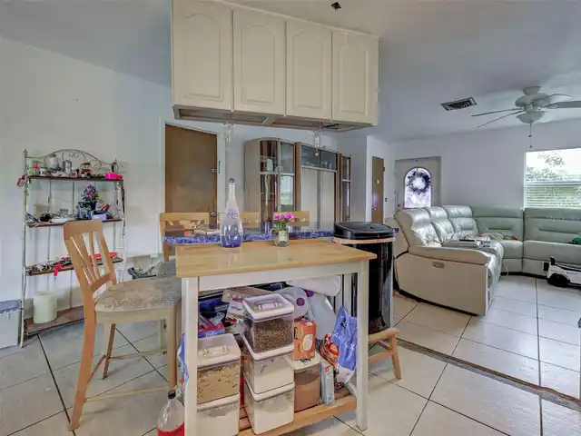 Listing Photo 24