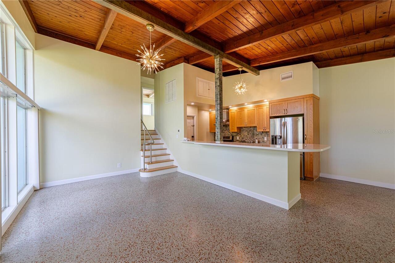 Listing Photo 16