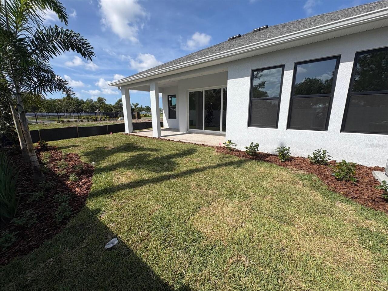 Listing Photo 11