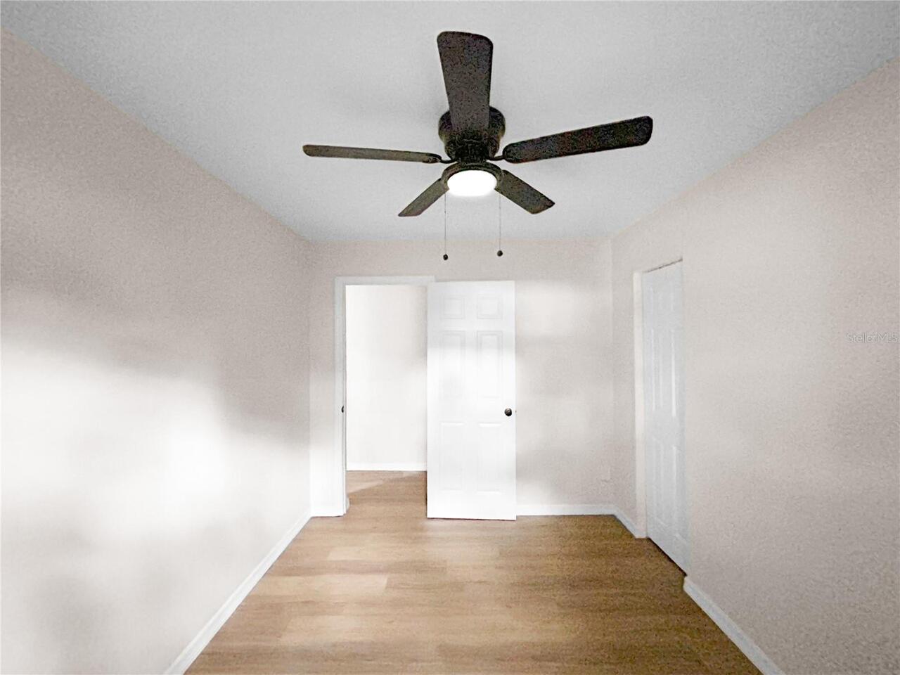 Listing Photo 9