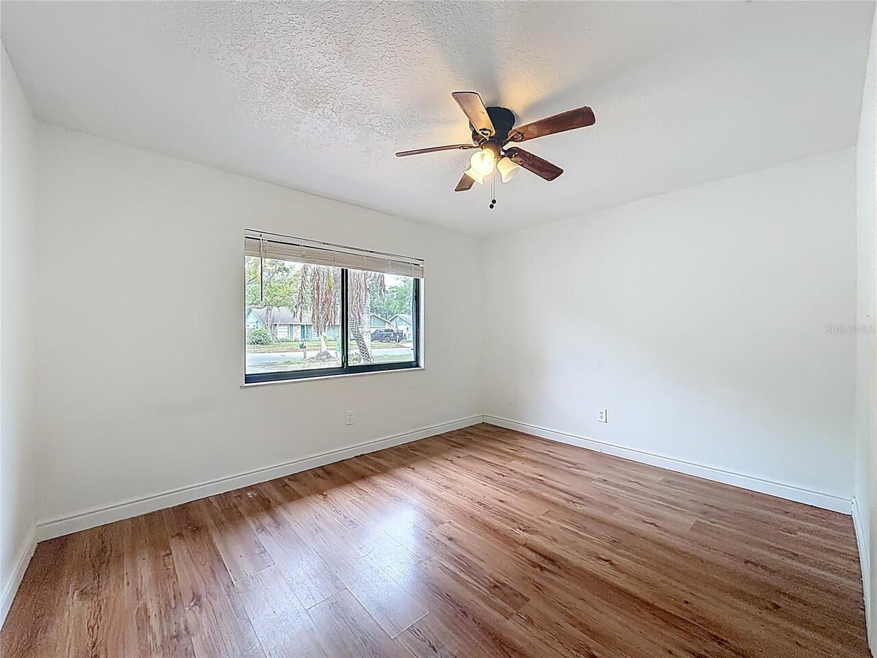 Listing Photo 37