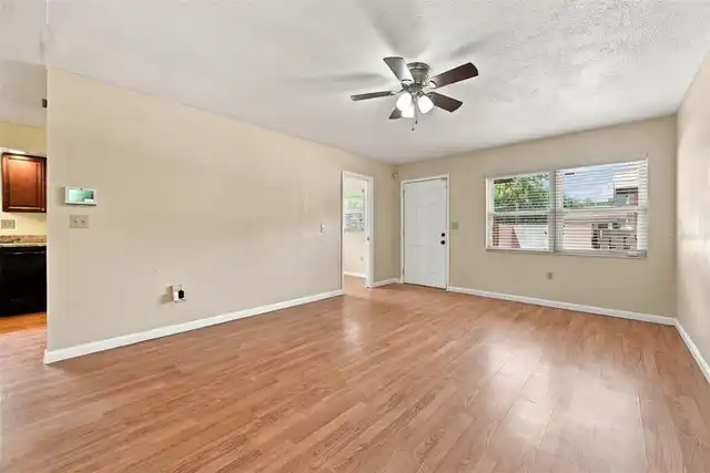 Listing Photo 13