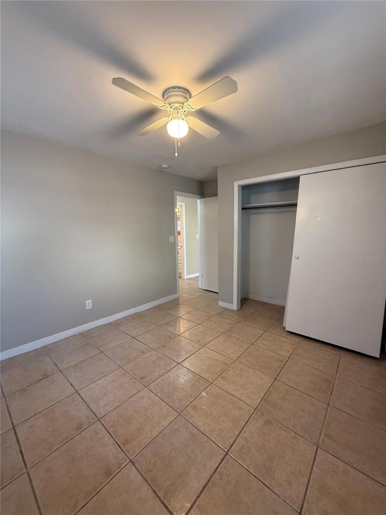 Listing Photo 12