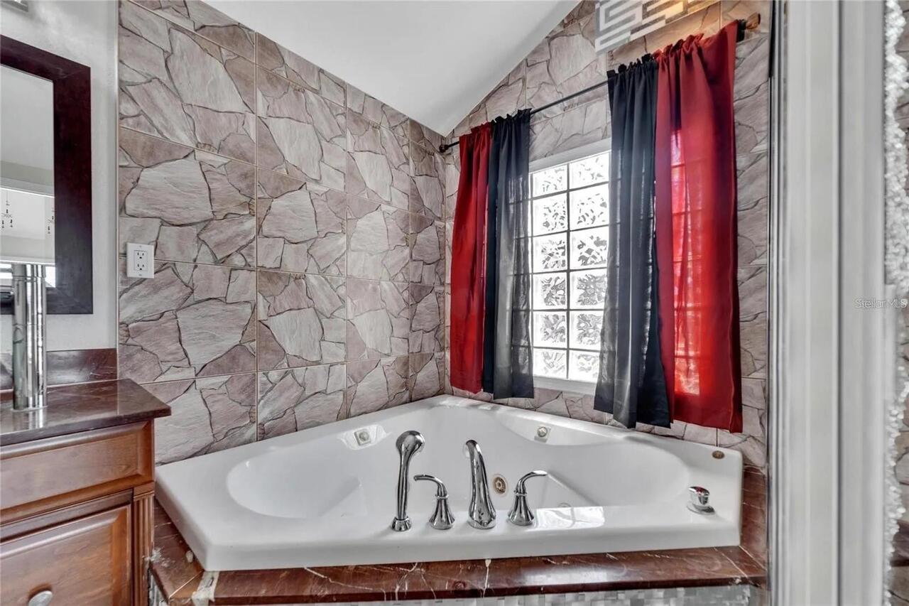 Listing Photo 61
