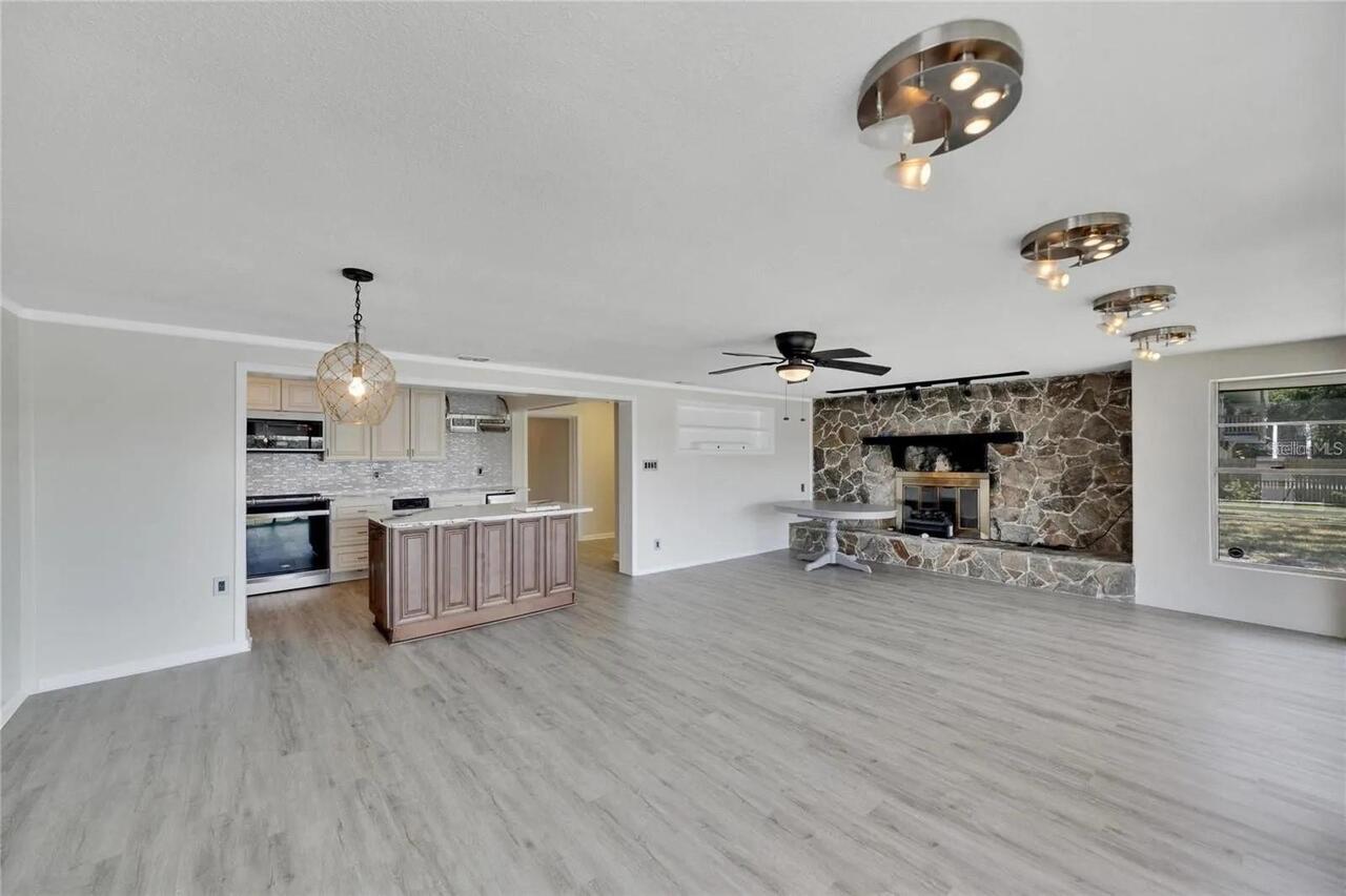 Listing Photo 74