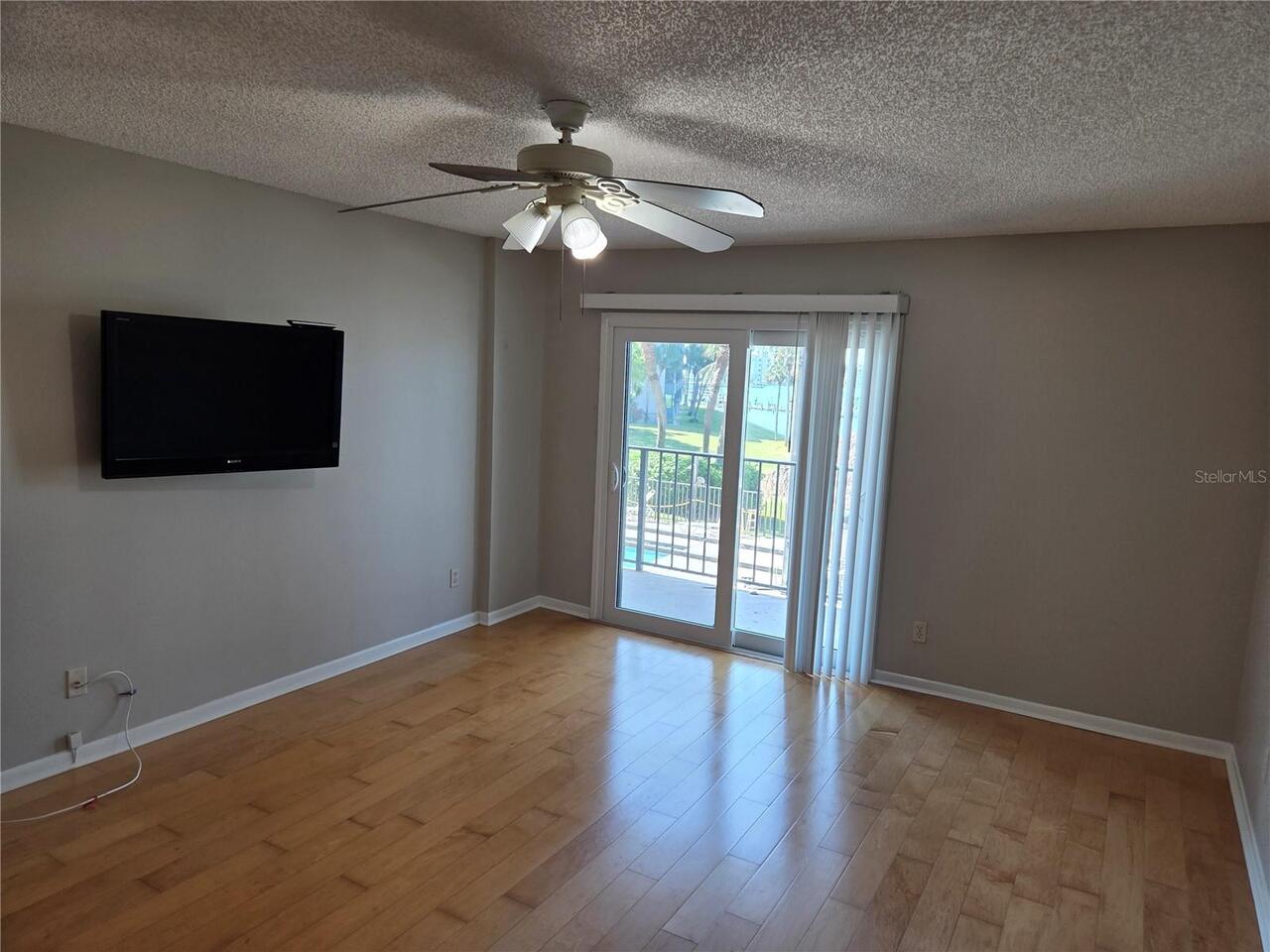 Listing Photo 26