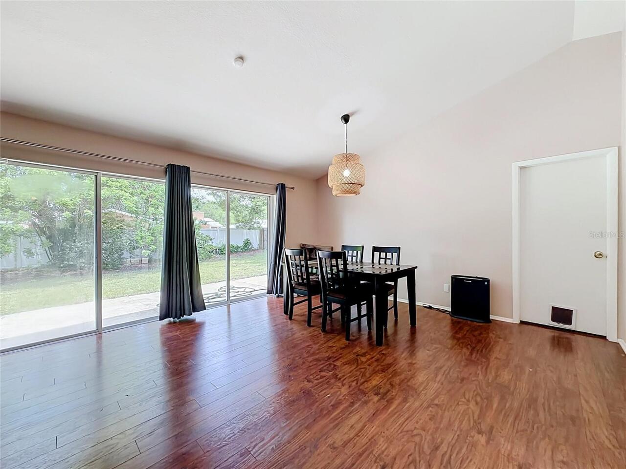 Listing Photo 7