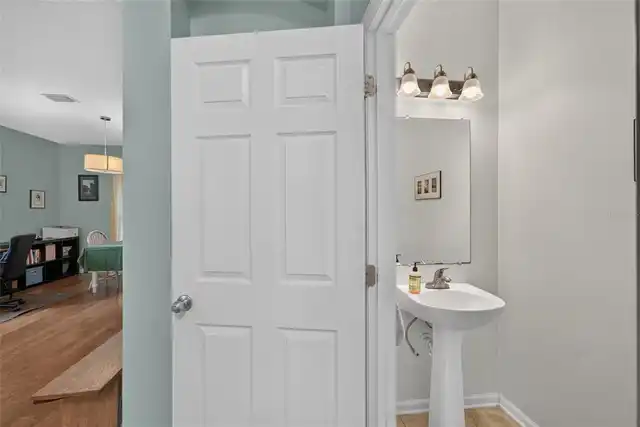 Listing Photo 8