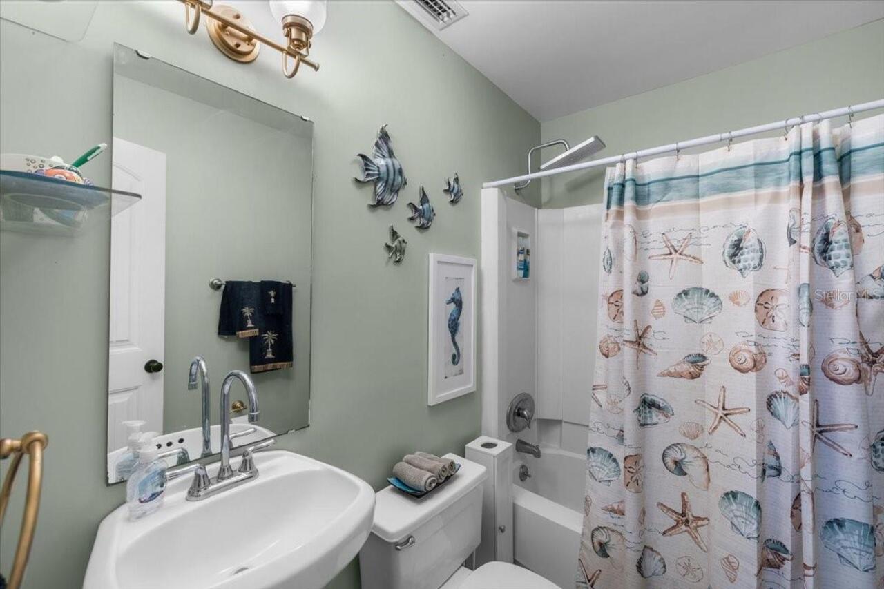 Listing Photo 32