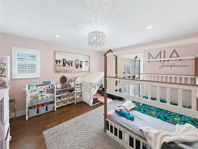 Listing Photo 28