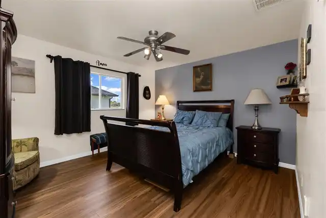 Listing Photo 28