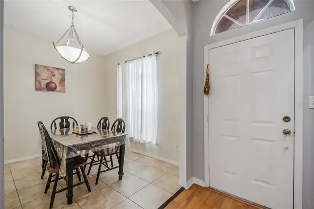 Listing Photo 17