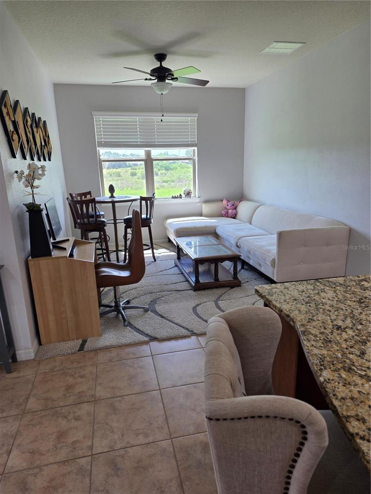 Listing Photo 8