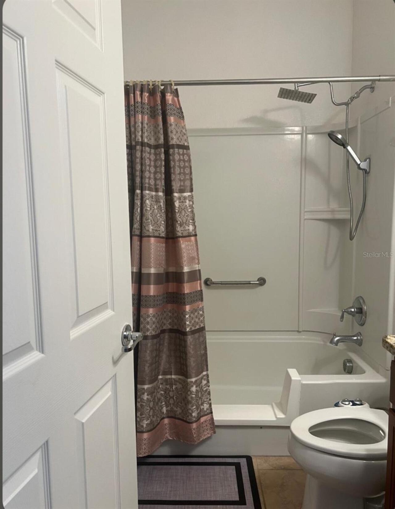 Listing Photo 17