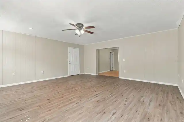 Listing Photo 20