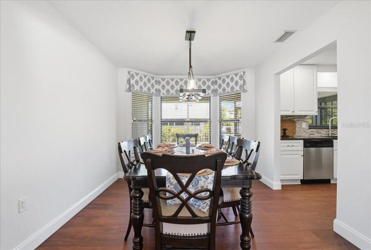 Listing Photo 8
