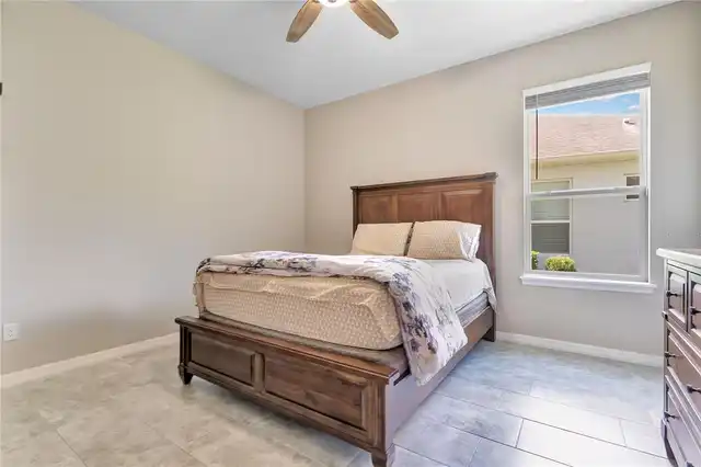 Listing Photo 34